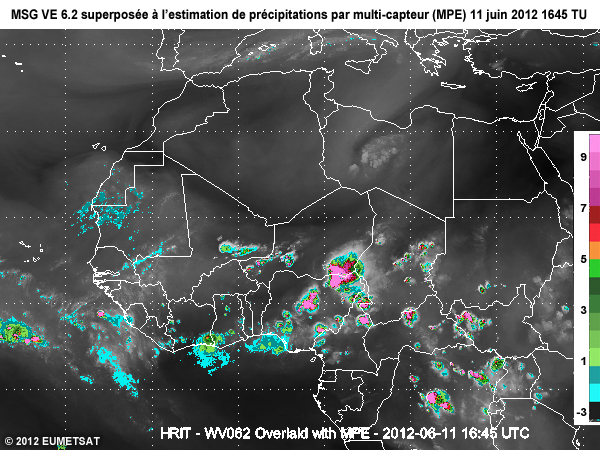 Image vapeur d'eau 6,2 microm�tres de MSG superpos�es � l'estimation de pr�cipitations par multi-capteur ou MPE, d�une partie de l'Afrique de 1645 � 20 TU le 11 juin 2012.